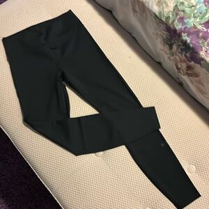 NOBULL leggings size medium
